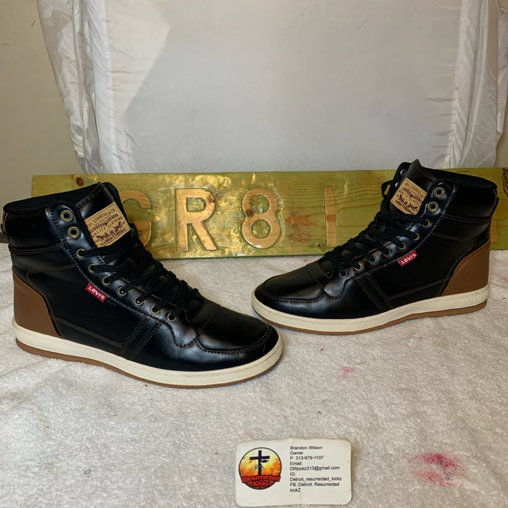 levi boots